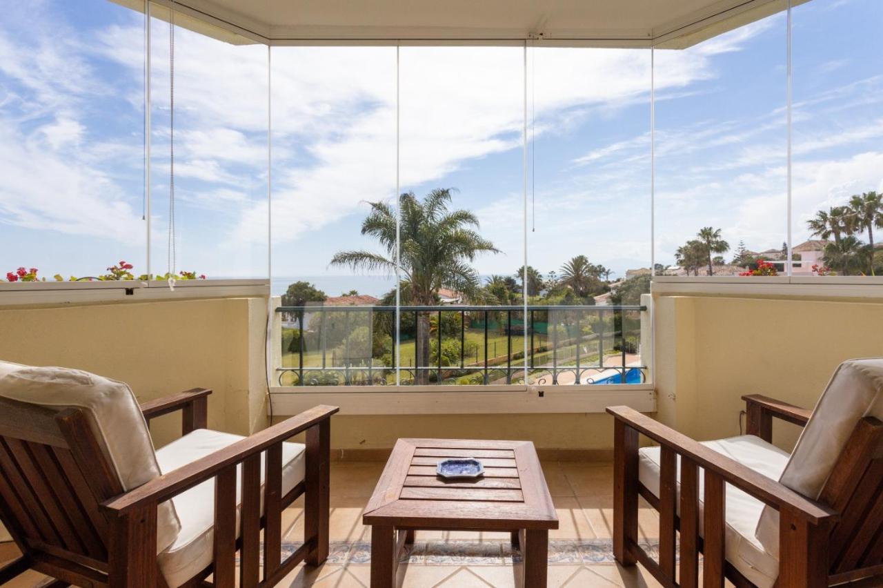 Homeforguest Front Line Beach Apartment In Hacienda Playa Marbellac Extérieur photo